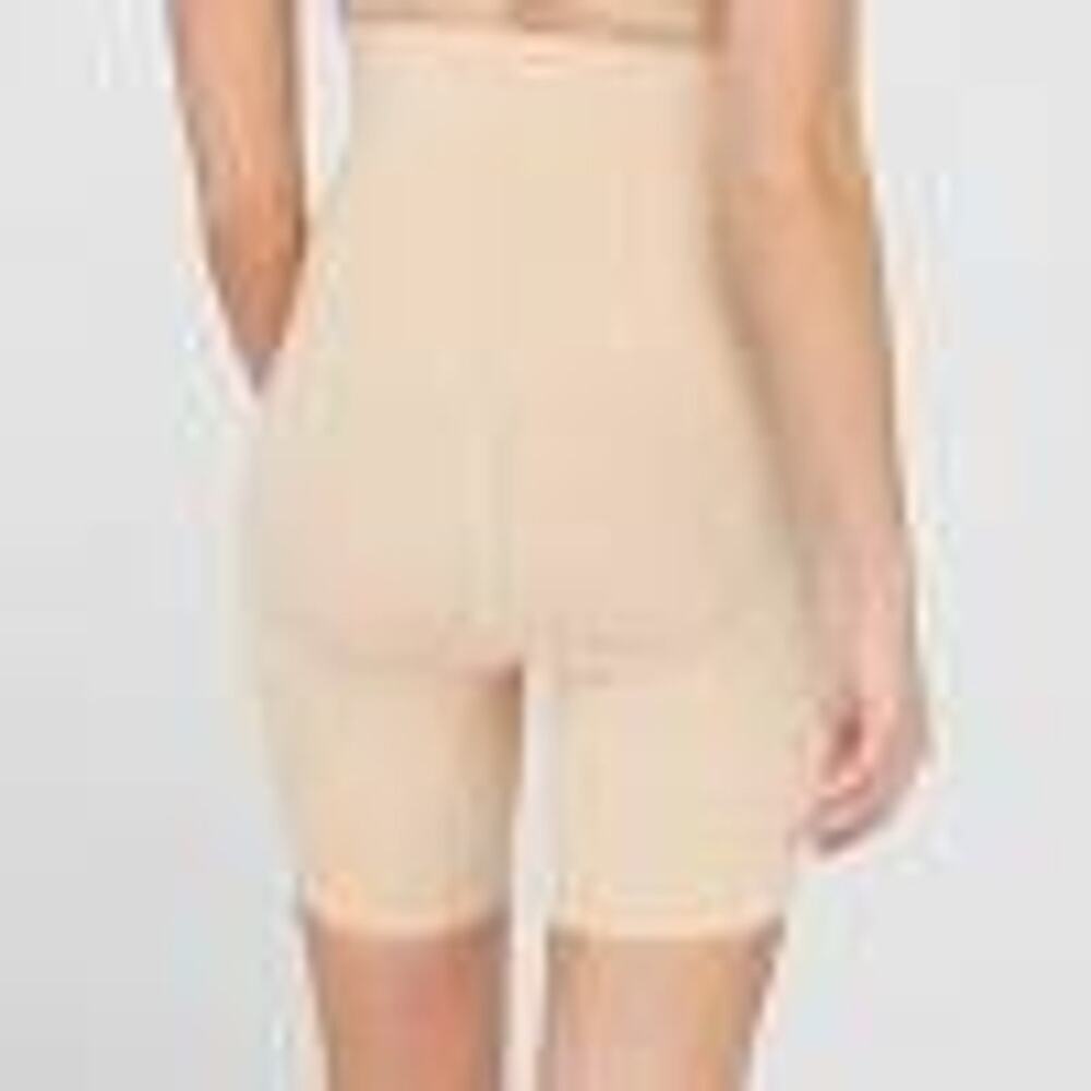 Assets by SPANX Red Hot Label Shaping Shorts Remarkable Result High Waist Size L